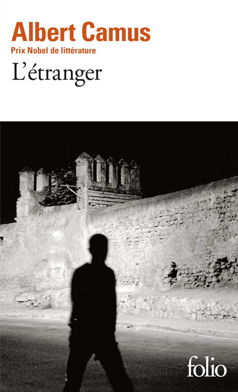 Etranger 