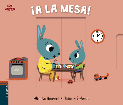  íA la mesa! 