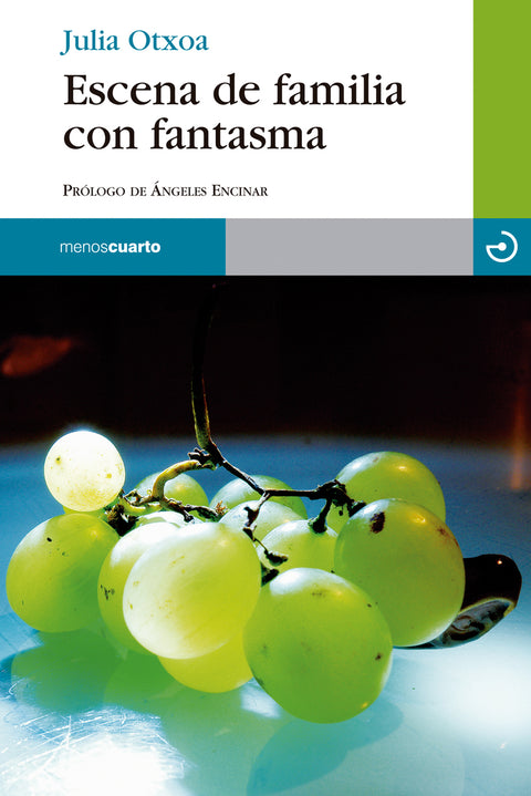  Escena de familia con fantasma 