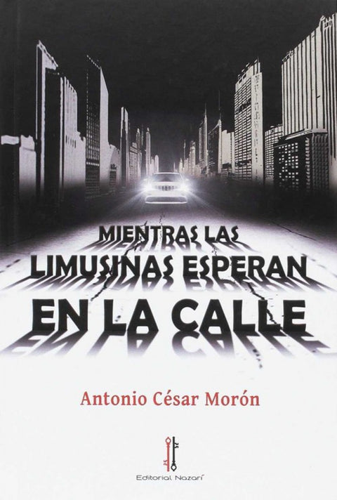  Mientras las limusinas esperan en la 