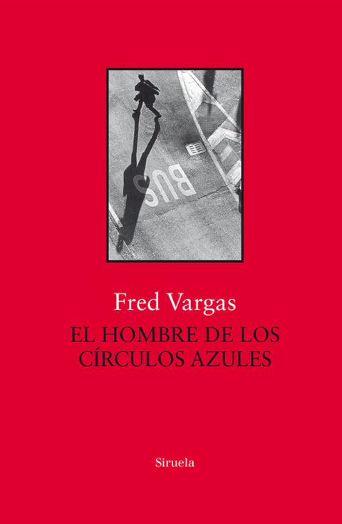  EL HOMBRE DE LOS CÍRCULOS AZULES 