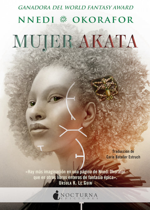  Mujer Akata 