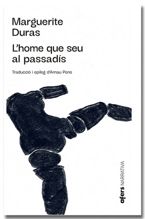  L'home que seu al passadís 