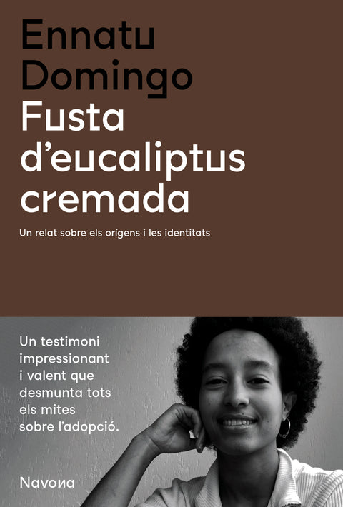  Fusta d'eucaliptus cremada 