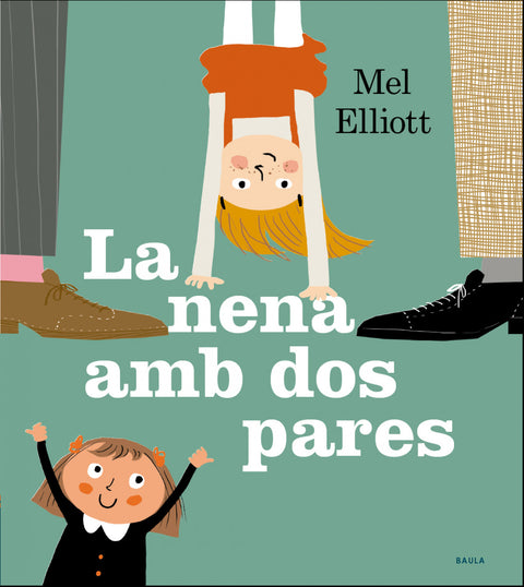  LA NENA AMB DOS PARES 