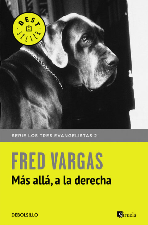  Más allá, a la derecga 
