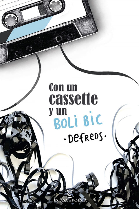  CON UN CASETE Y UN BOLI BIC 