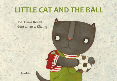  Little cat and the ball 