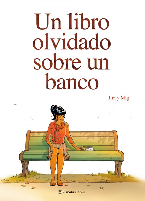  UN LIBRO OLVIDADO SOBRE UN BANCO 