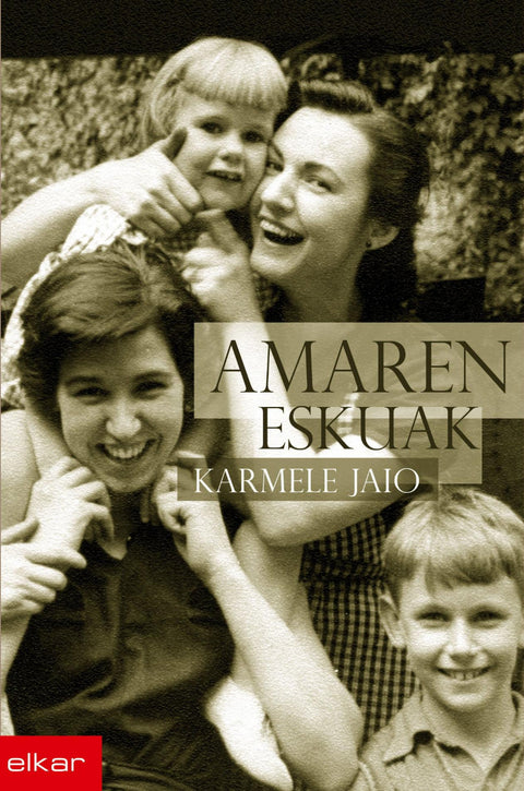  Amaren eskuak 