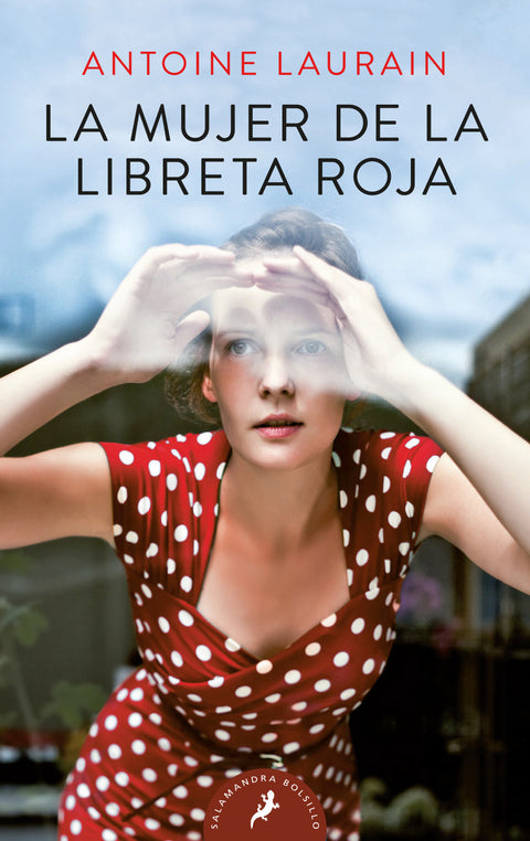  LA MUJER DE LA LIBRETA ROJA 