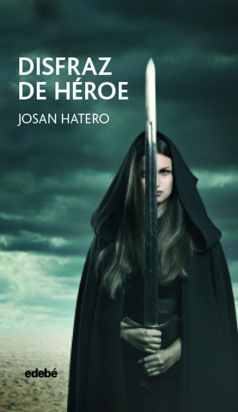  DISFRAZ DE HÉROE 